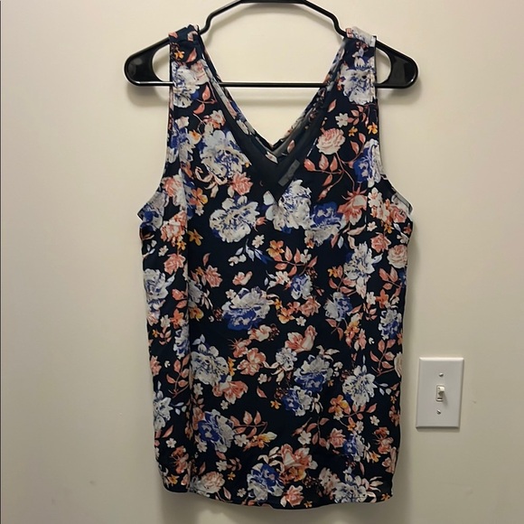 Maurice’s Floral Sleeveless Top - Black and Blue size Large - Picture 1 of 6